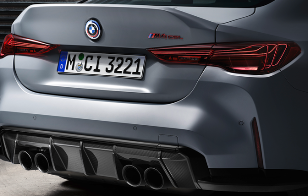 بی ام و M4 CSL مدل ۲۰۲۳